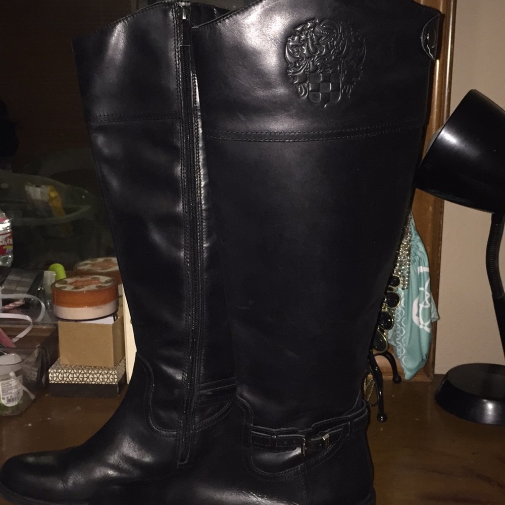 Riding boots